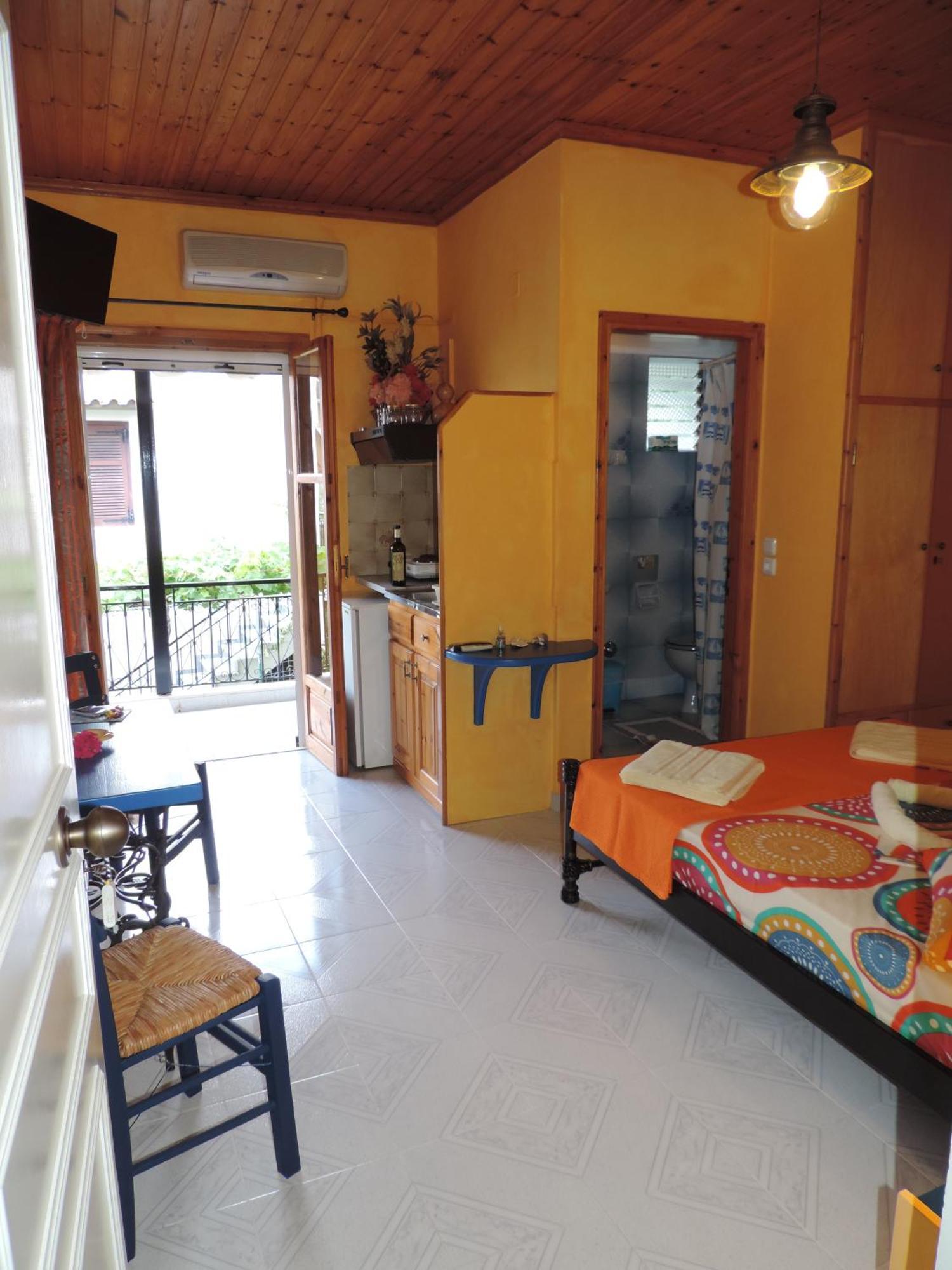 Argyros Studios Nydri  Room photo
